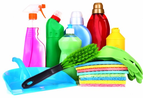 Local cleaning team preparing a guest-ready apartment in Stjohnswood